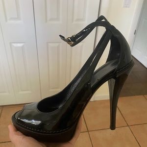 Gucci heels - Black shiny leather